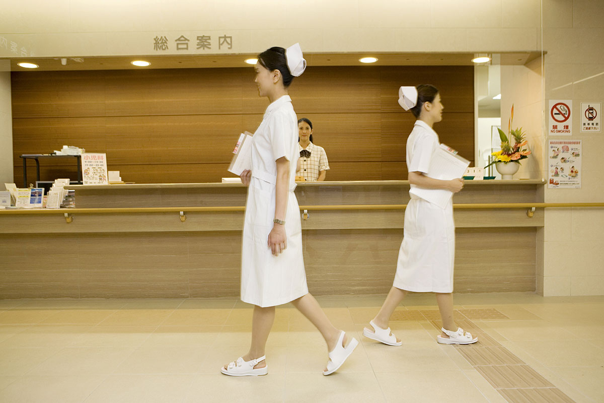 看護師の転職で病院見学の３つのポイント 後悔しない職場の見つけ方とおすすめ質問集 医療求人メディア リボンナレッジ